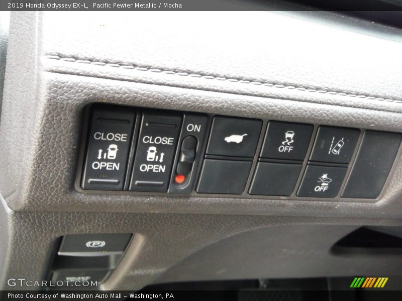 Pacific Pewter Metallic / Mocha 2019 Honda Odyssey EX-L