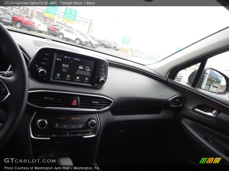Twilight Black / Black 2019 Hyundai Santa Fe SE AWD
