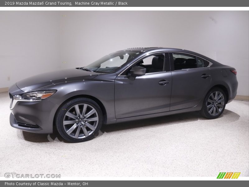 Front 3/4 View of 2019 Mazda6 Grand Touring