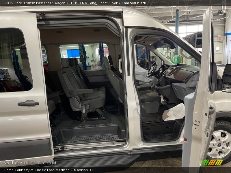 Ingot Silver / Charcoal black 2019 Ford Transit Passenger Wagon XLT 350 MR Long