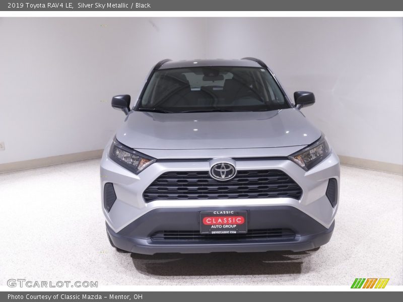 Silver Sky Metallic / Black 2019 Toyota RAV4 LE