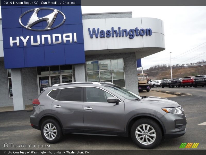 Gun Metallic / Charcoal 2019 Nissan Rogue SV