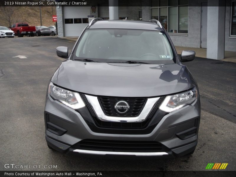 Gun Metallic / Charcoal 2019 Nissan Rogue SV