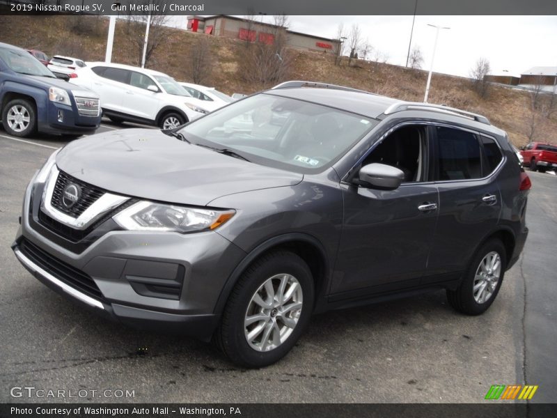 Gun Metallic / Charcoal 2019 Nissan Rogue SV