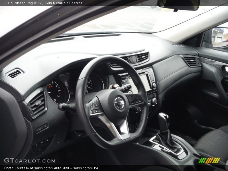 Gun Metallic / Charcoal 2019 Nissan Rogue SV