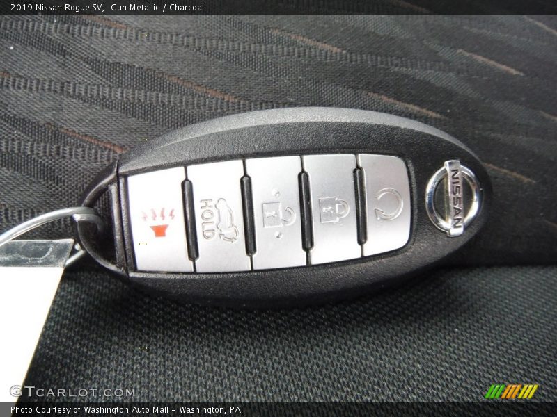 Gun Metallic / Charcoal 2019 Nissan Rogue SV