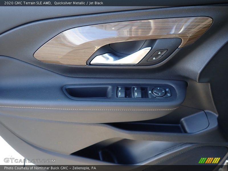 Quicksilver Metallic / Jet Black 2020 GMC Terrain SLE AWD
