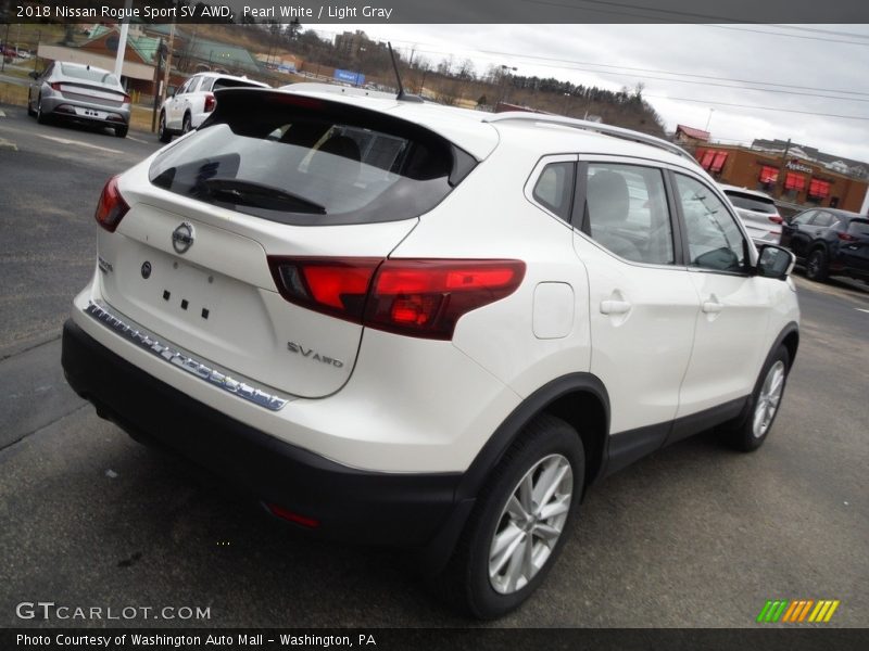 Pearl White / Light Gray 2018 Nissan Rogue Sport SV AWD
