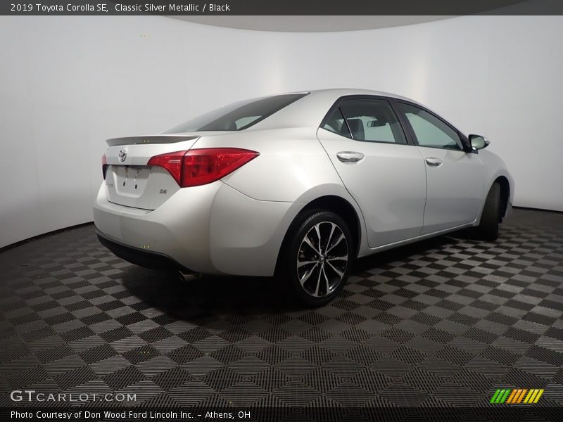 Classic Silver Metallic / Black 2019 Toyota Corolla SE