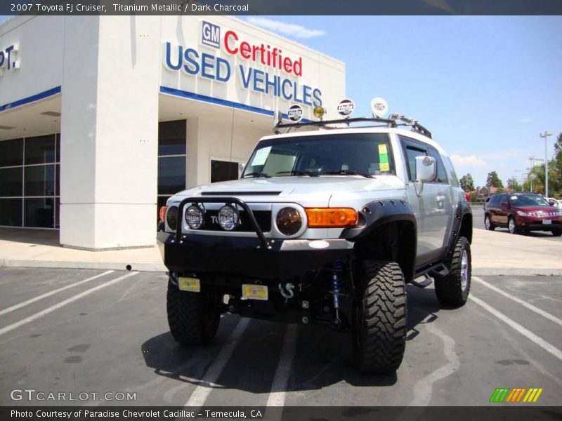 Titanium Metallic / Dark Charcoal 2007 Toyota FJ Cruiser