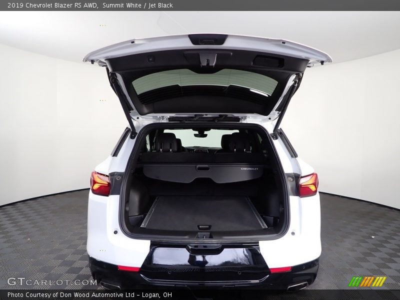 Summit White / Jet Black 2019 Chevrolet Blazer RS AWD