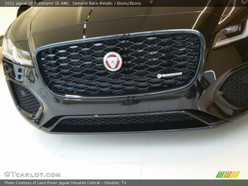 Santorini Black Metallic / Ebony/Ebony 2022 Jaguar XF R-Dynamic SE AWD