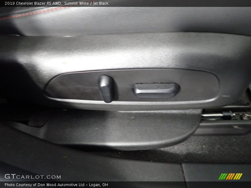 Summit White / Jet Black 2019 Chevrolet Blazer RS AWD