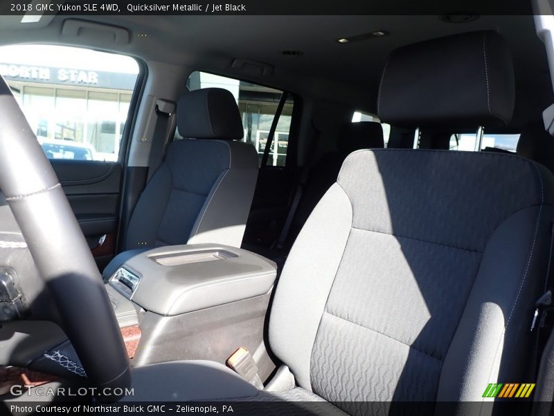 Quicksilver Metallic / Jet Black 2018 GMC Yukon SLE 4WD
