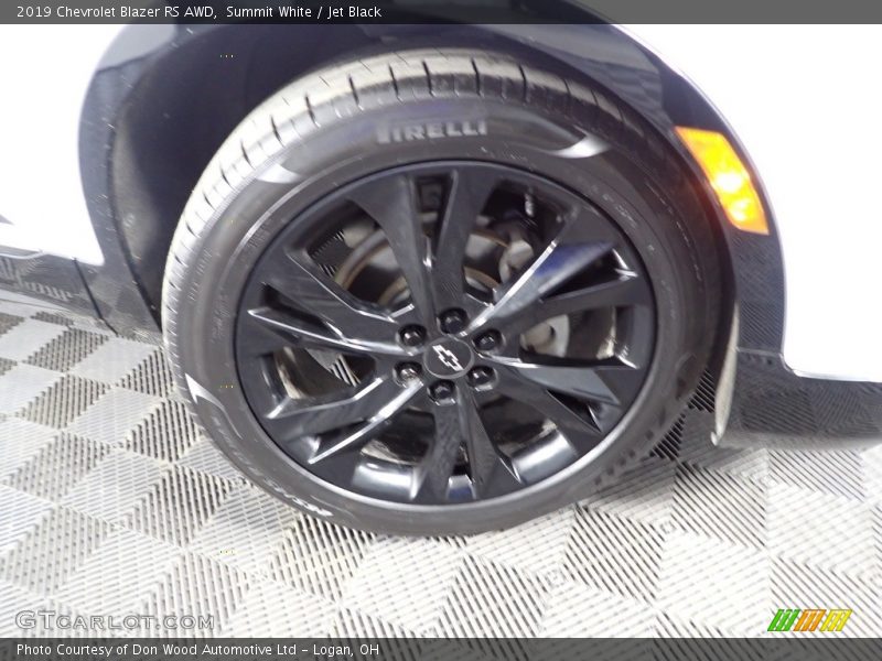 Summit White / Jet Black 2019 Chevrolet Blazer RS AWD