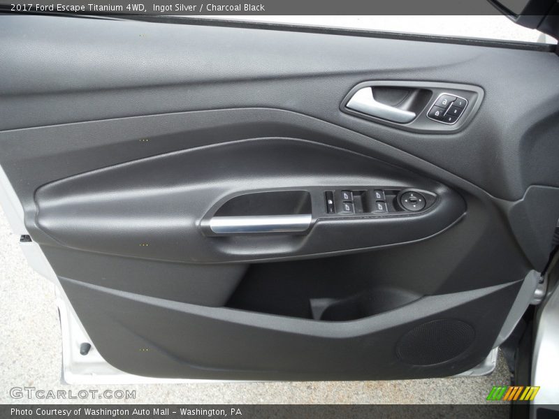 Ingot Silver / Charcoal Black 2017 Ford Escape Titanium 4WD