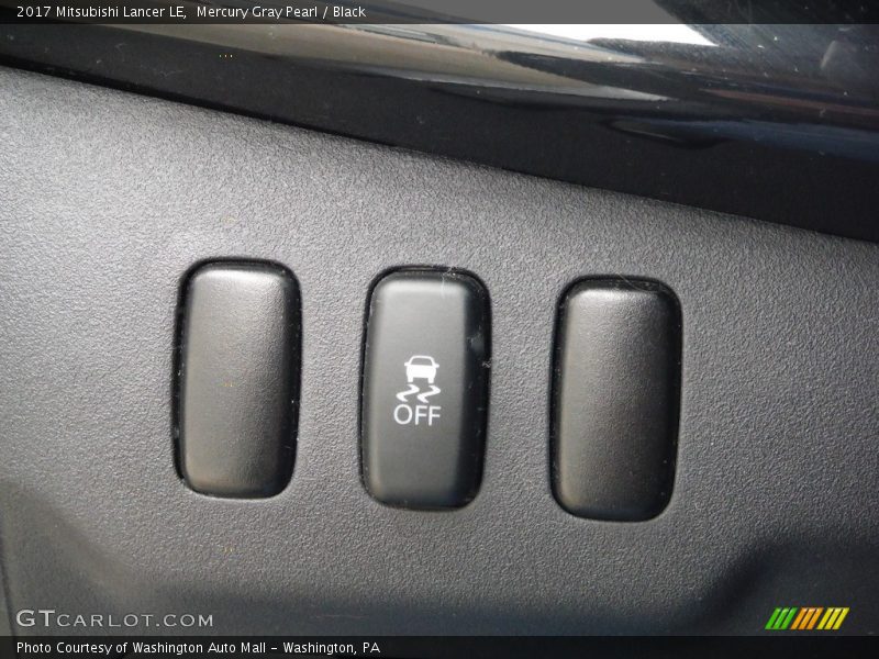 Mercury Gray Pearl / Black 2017 Mitsubishi Lancer LE