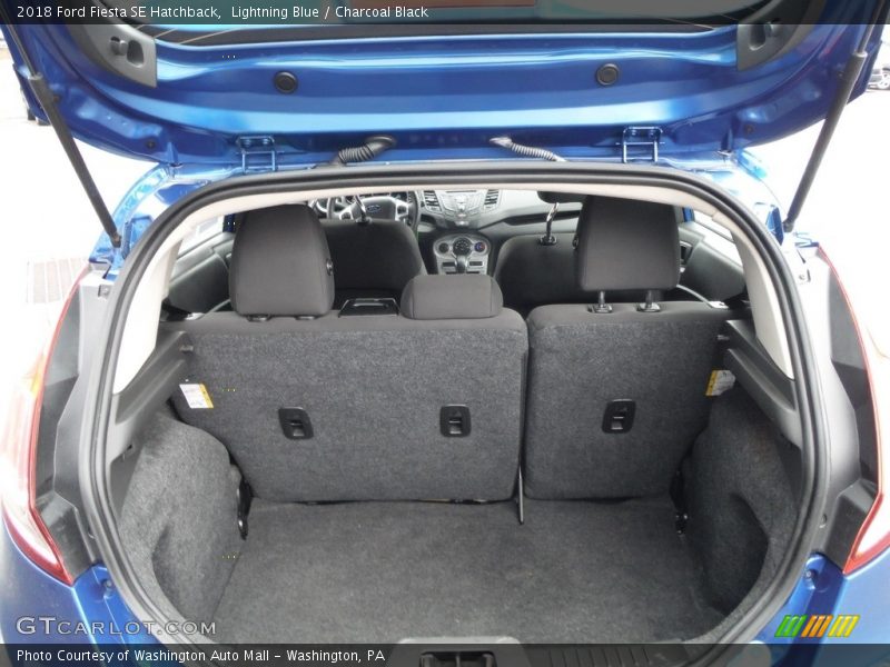 Lightning Blue / Charcoal Black 2018 Ford Fiesta SE Hatchback