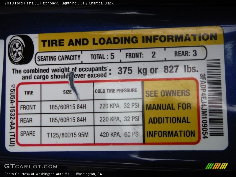 Lightning Blue / Charcoal Black 2018 Ford Fiesta SE Hatchback