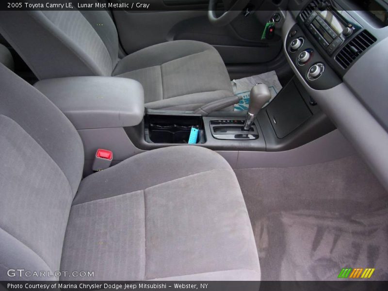 Lunar Mist Metallic / Gray 2005 Toyota Camry LE