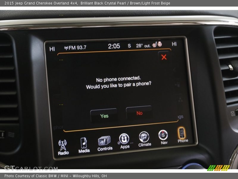 Brilliant Black Crystal Pearl / Brown/Light Frost Beige 2015 Jeep Grand Cherokee Overland 4x4