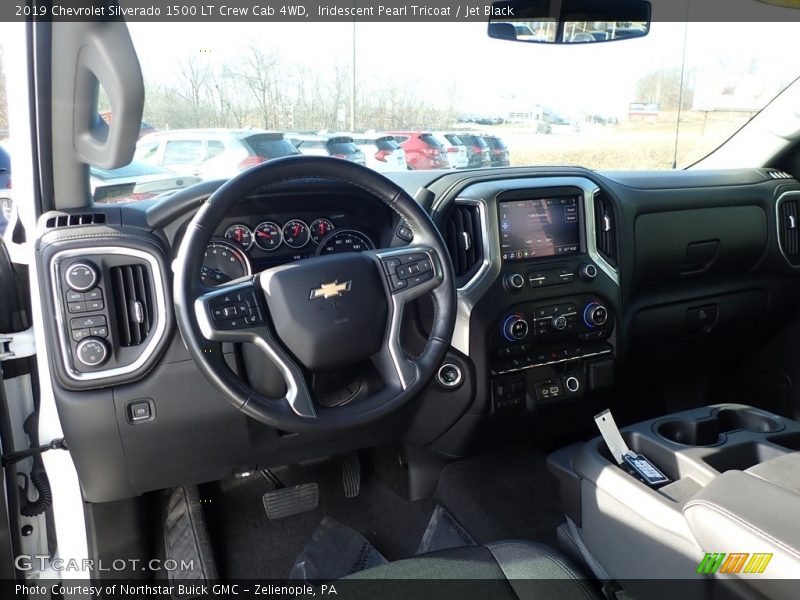 Iridescent Pearl Tricoat / Jet Black 2019 Chevrolet Silverado 1500 LT Crew Cab 4WD