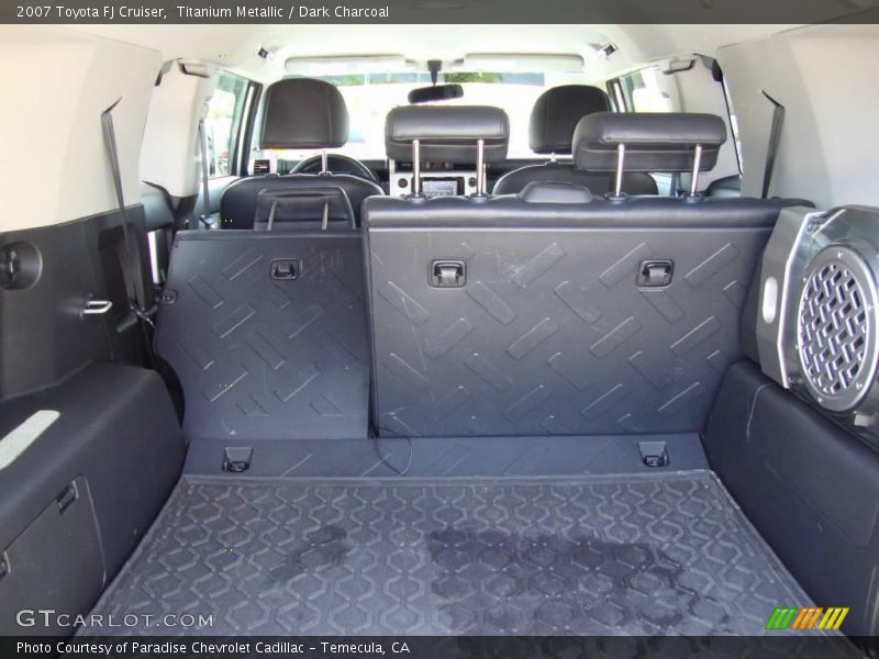 Titanium Metallic / Dark Charcoal 2007 Toyota FJ Cruiser