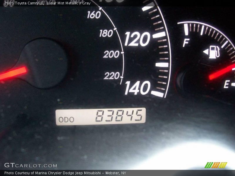 Lunar Mist Metallic / Gray 2005 Toyota Camry LE