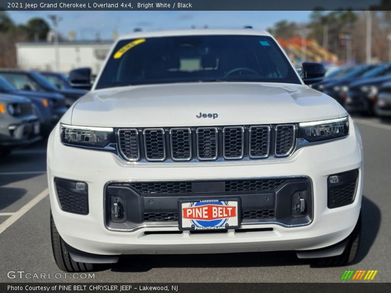 Bright White / Black 2021 Jeep Grand Cherokee L Overland 4x4