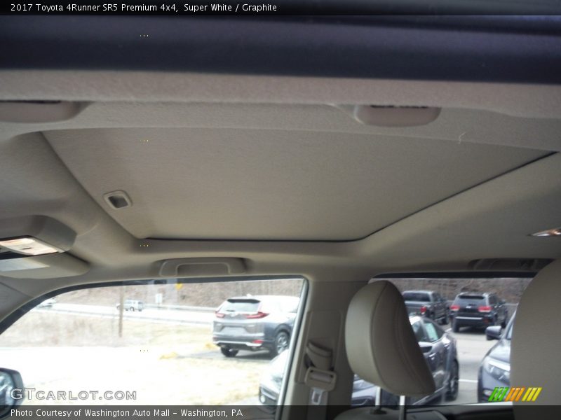 Super White / Graphite 2017 Toyota 4Runner SR5 Premium 4x4