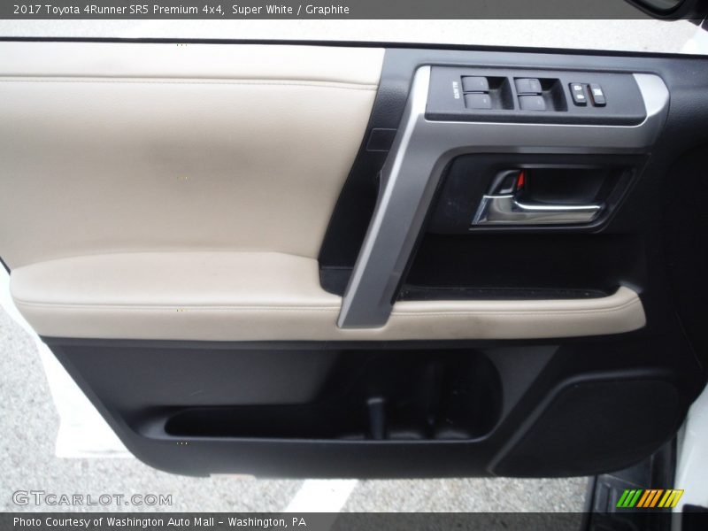 Super White / Graphite 2017 Toyota 4Runner SR5 Premium 4x4
