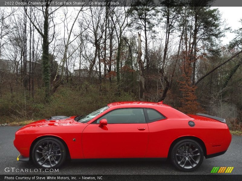  2022 Challenger R/T Scat Pack Shaker Go Mango