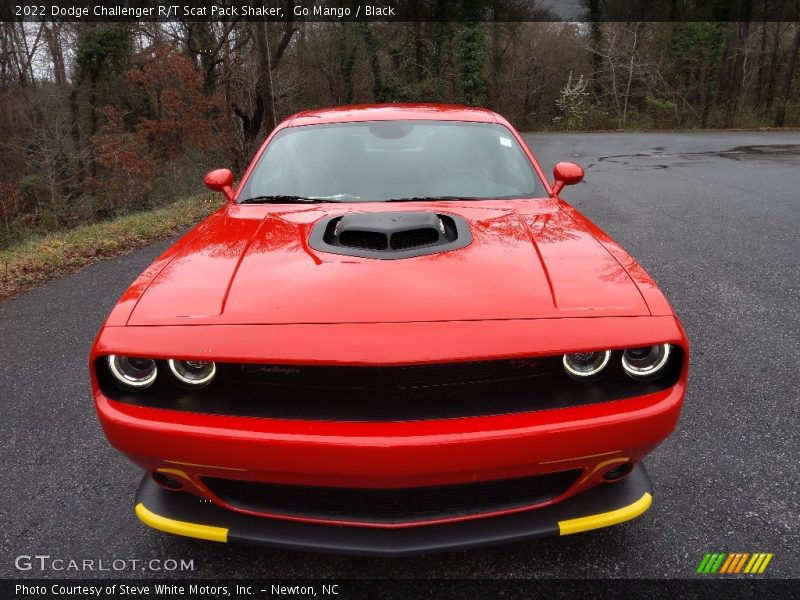 Go Mango / Black 2022 Dodge Challenger R/T Scat Pack Shaker