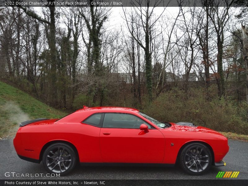  2022 Challenger R/T Scat Pack Shaker Go Mango