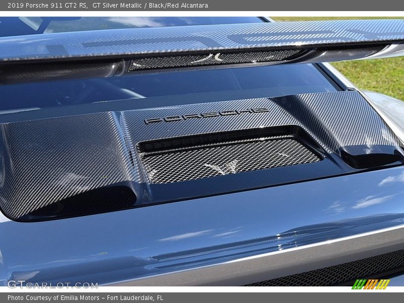  2019 911 GT2 RS Logo