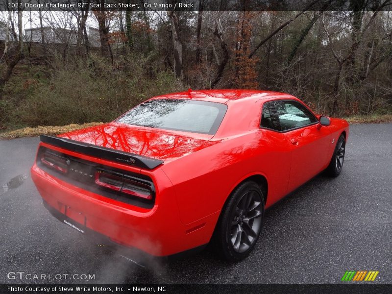 Go Mango / Black 2022 Dodge Challenger R/T Scat Pack Shaker