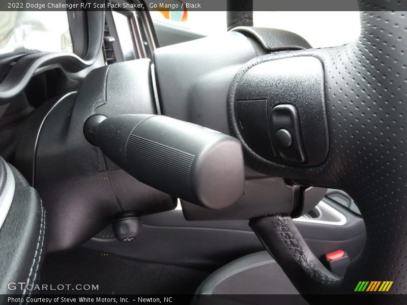 Go Mango / Black 2022 Dodge Challenger R/T Scat Pack Shaker