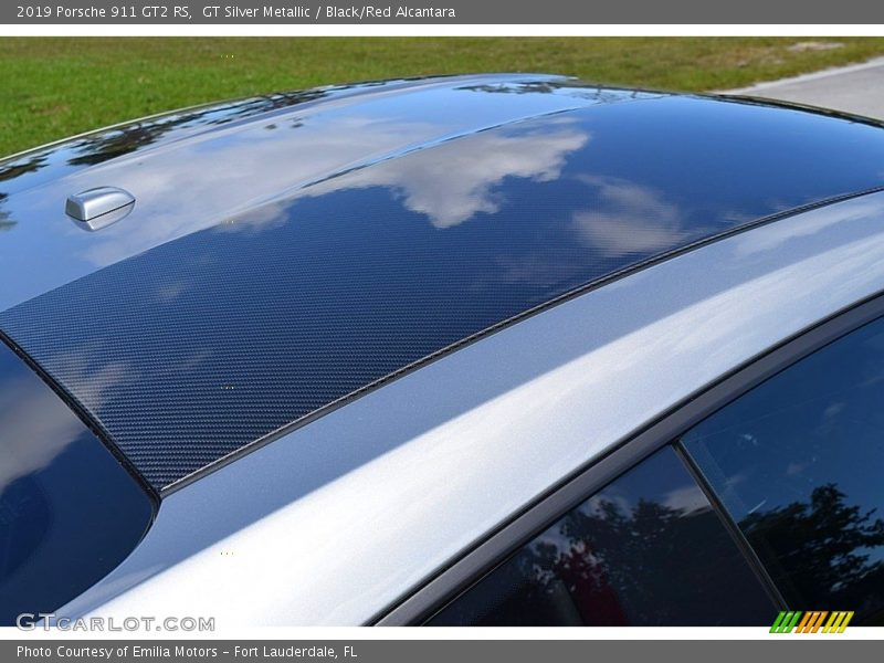 GT Silver Metallic / Black/Red Alcantara 2019 Porsche 911 GT2 RS