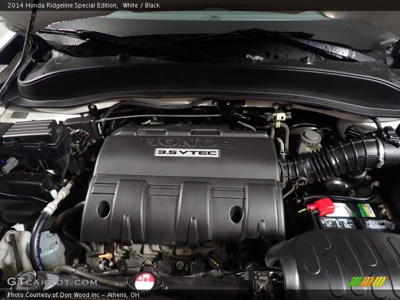 White / Black 2014 Honda Ridgeline Special Edition