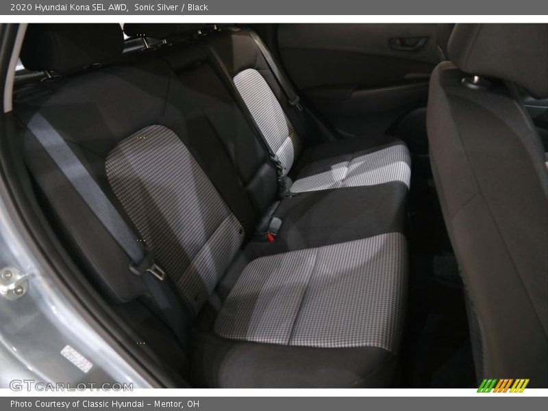 Sonic Silver / Black 2020 Hyundai Kona SEL AWD