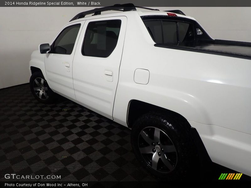 White / Black 2014 Honda Ridgeline Special Edition