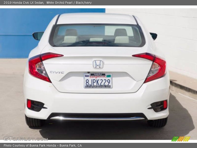White Orchid Pearl / Black/Ivory 2019 Honda Civic LX Sedan
