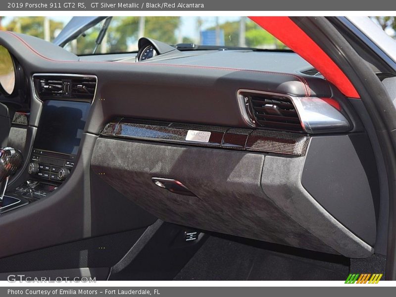 Dashboard of 2019 911 GT2 RS