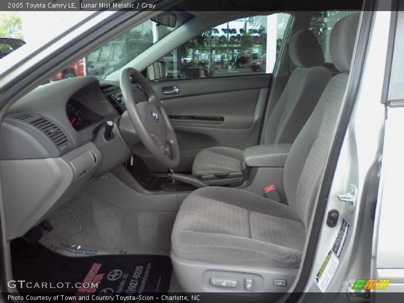 Lunar Mist Metallic / Gray 2005 Toyota Camry LE