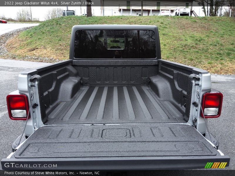 Silver Zynith / Black 2022 Jeep Gladiator Willys 4x4