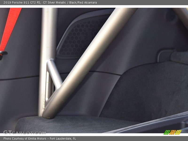 GT2-RS rear seat - 2019 Porsche 911 GT2 RS
