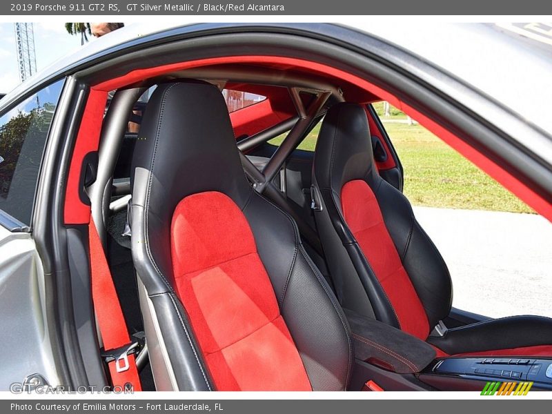 Front Seat of 2019 911 GT2 RS