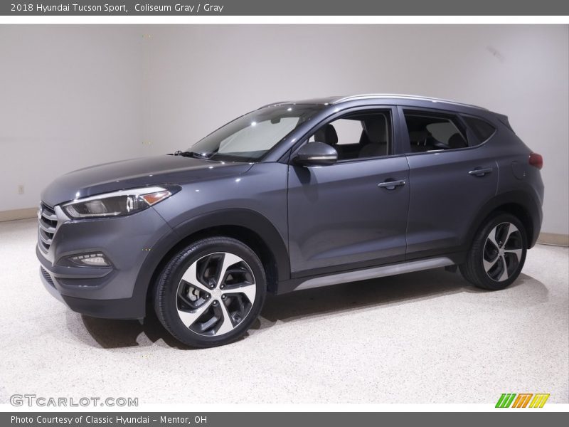 Front 3/4 View of 2018 Tucson Sport