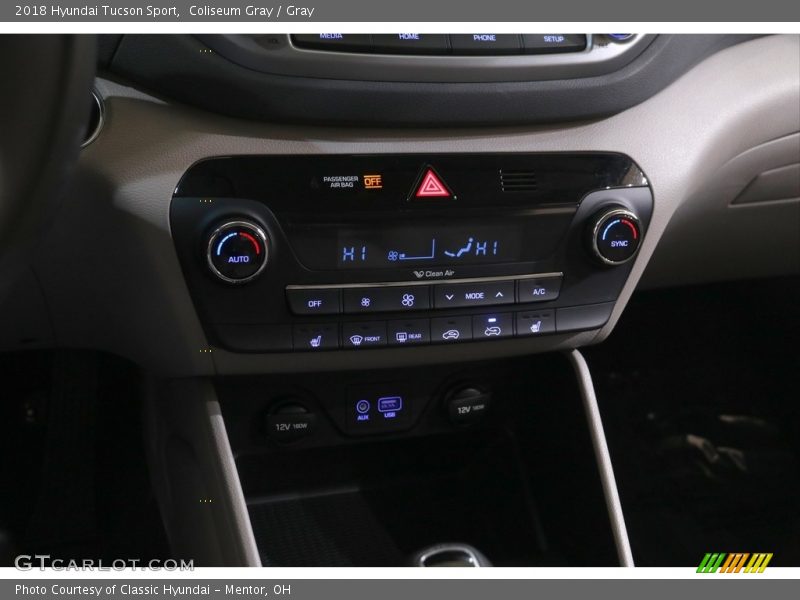 Controls of 2018 Tucson Sport
