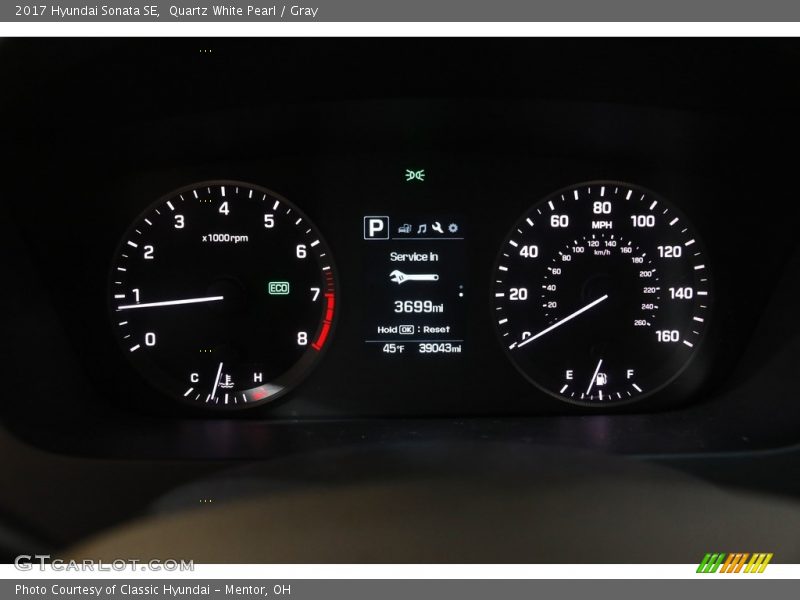 Quartz White Pearl / Gray 2017 Hyundai Sonata SE